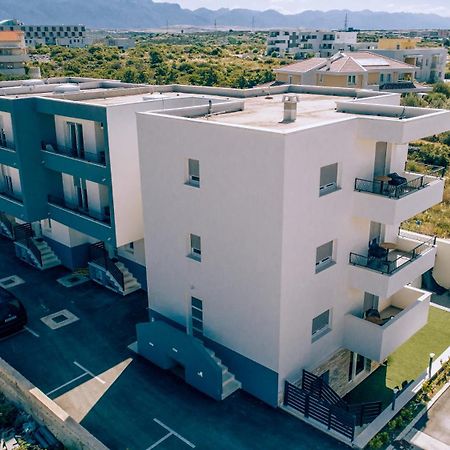 Apartment Bella Novalja Exteriör bild
