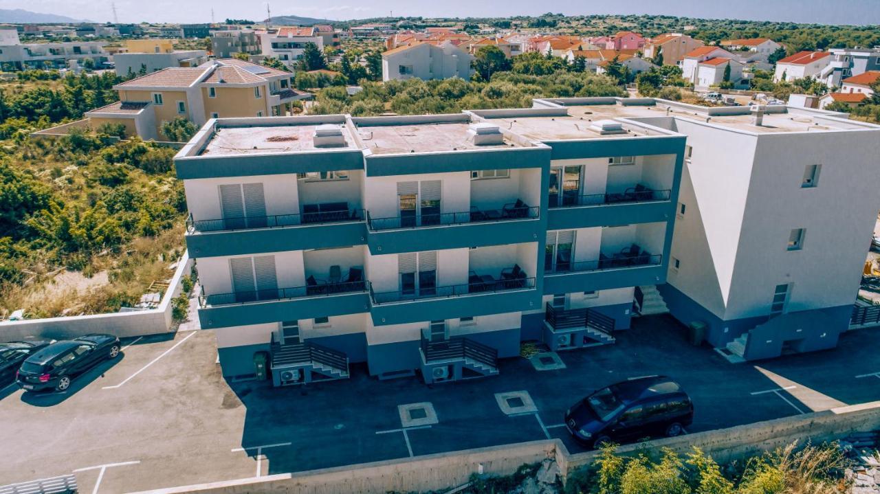 Apartment Bella Novalja Exteriör bild